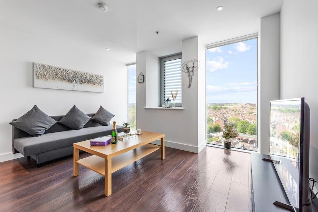 Beautiful Living Sleep 7 In London Bp34公寓 外观 照片