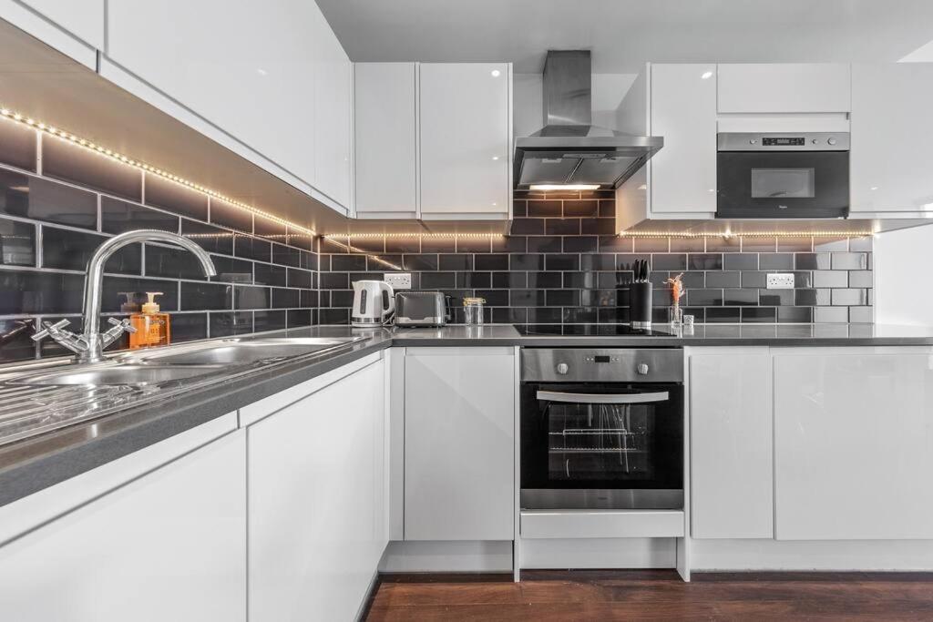 Beautiful Living Sleep 7 In London Bp34公寓 外观 照片